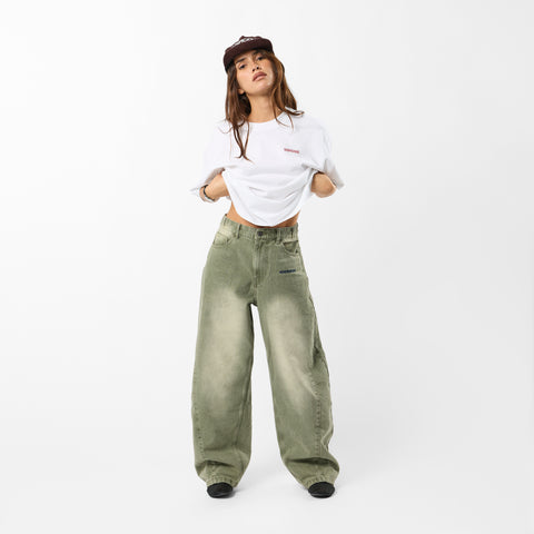 Winter1 / Apres in 5 Tee - White