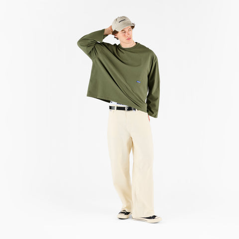 Basics / Basic Longsleeve - Olive