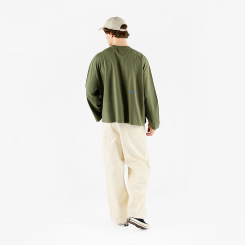 Basics / Basic Longsleeve - Olive