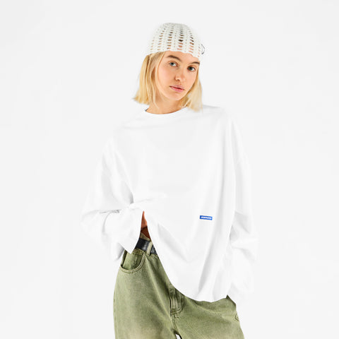 Basics / Basic Longsleeve - White