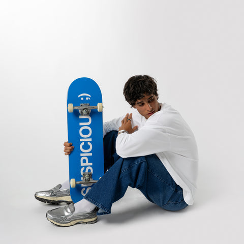 The Suspicious Skateboard - Blue