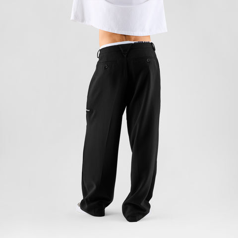 Boat / Essentials Pleated Pants - Black