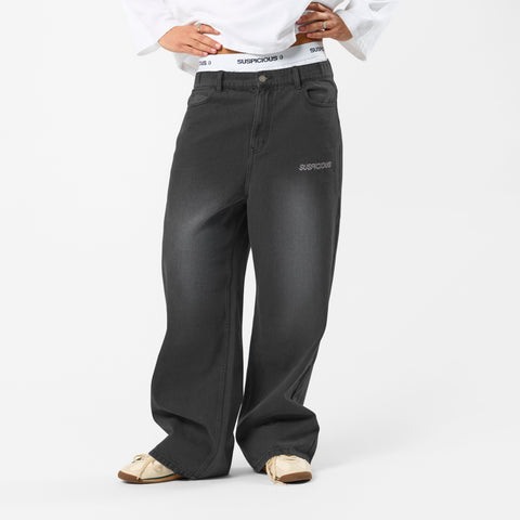 Winter 5 / Essentials Roomie Jeans - Black