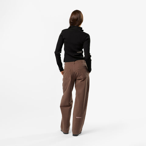 Winter 5 / Essentials W Fitted Zip-Up - Black