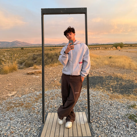 EoS / The Essentials Barrel Pants - Brown