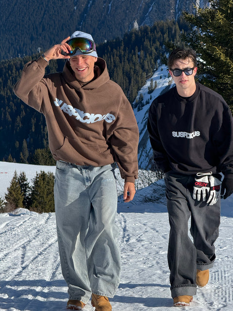 Winter 5 / Solid Crewneck - Black