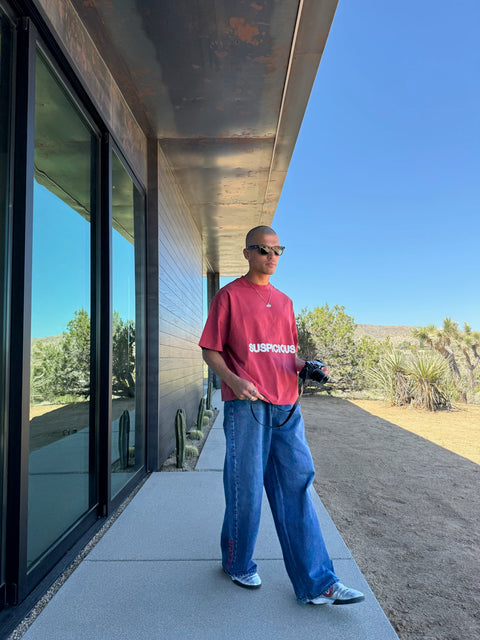 Buongiorno / Suspicious Tee - Ruby