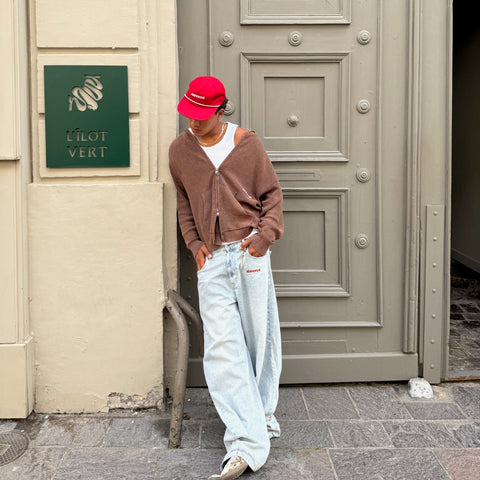 EoS / The Essentials Washed Zipped Knit - Brown