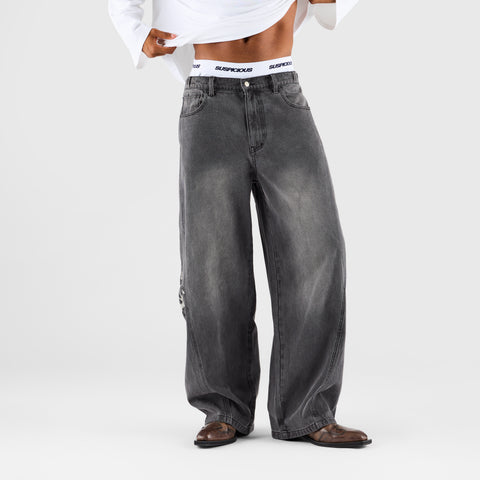 Suspicious Cowboys / Star Cow Barrel Jeans - Washed Black