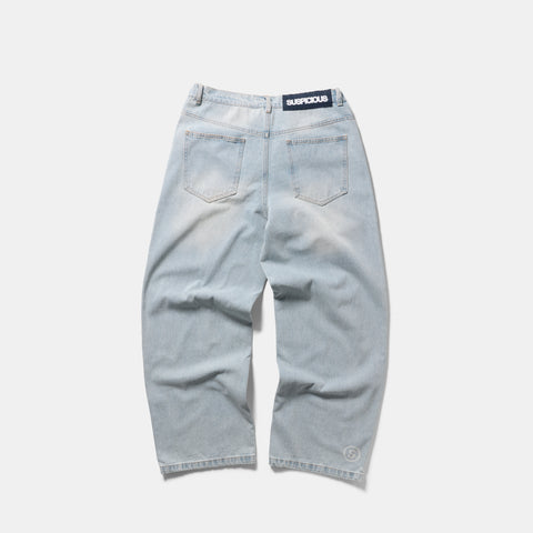 Winter 2 / Statement Jeans - Bleached