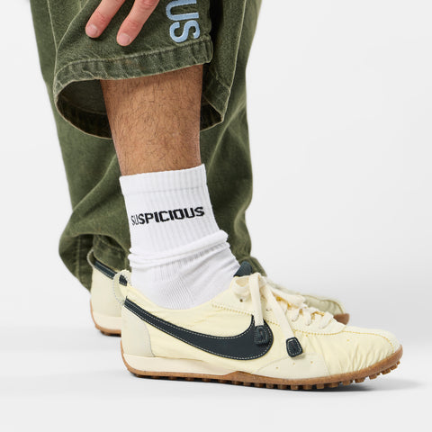 Winter1 / The Suspicious Socks - White