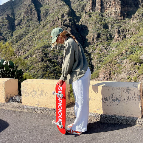 The Suspicious Skateboard - Red