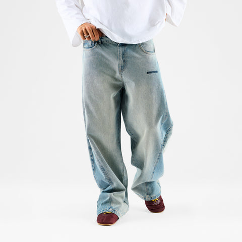 Winter 1 / Two Tone Jeans - Bleached & Washed Blue