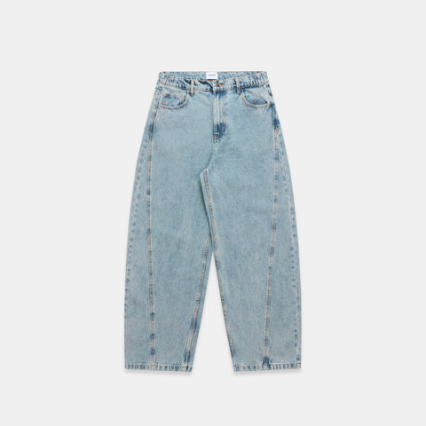 Spring 1 / Vertified Barrel Jeans - Washed Blue