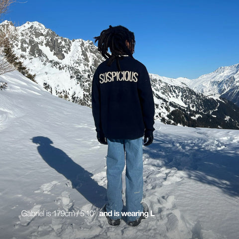 Everything Knitted / The Suspicious Knitted Sweat - Navy