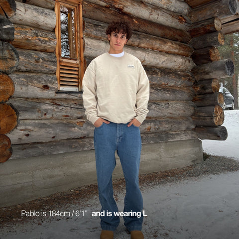 The Label Crewneck - River Grey