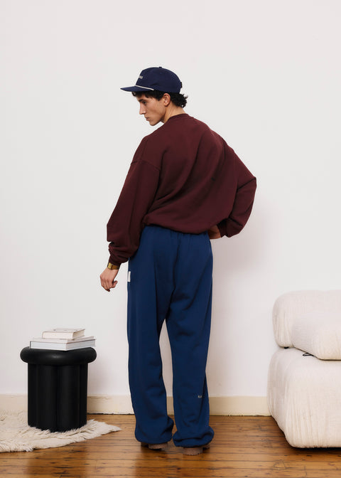 The Essentials Crewneck - Burgundy