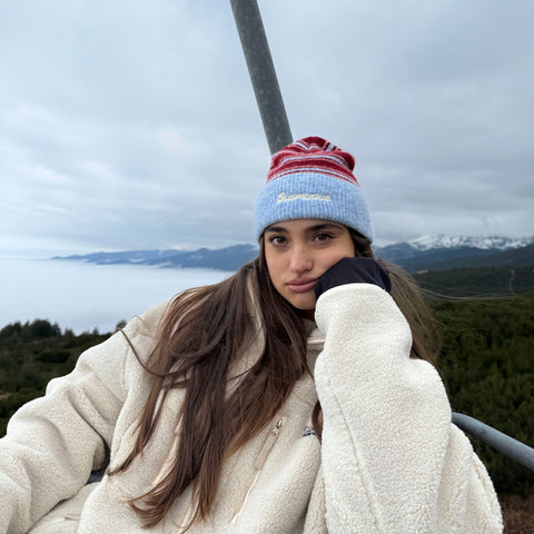 Winter3 / Striped Beanie - Red & Blue