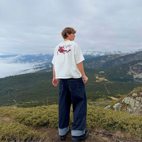 Winter3 / Race the map Tee - Natural