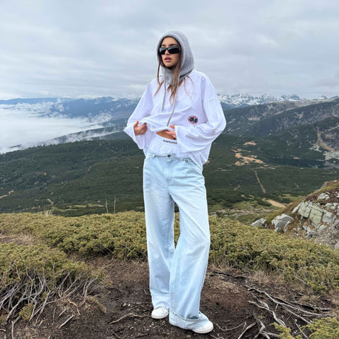 Winter3 / Global Longsleeve - White