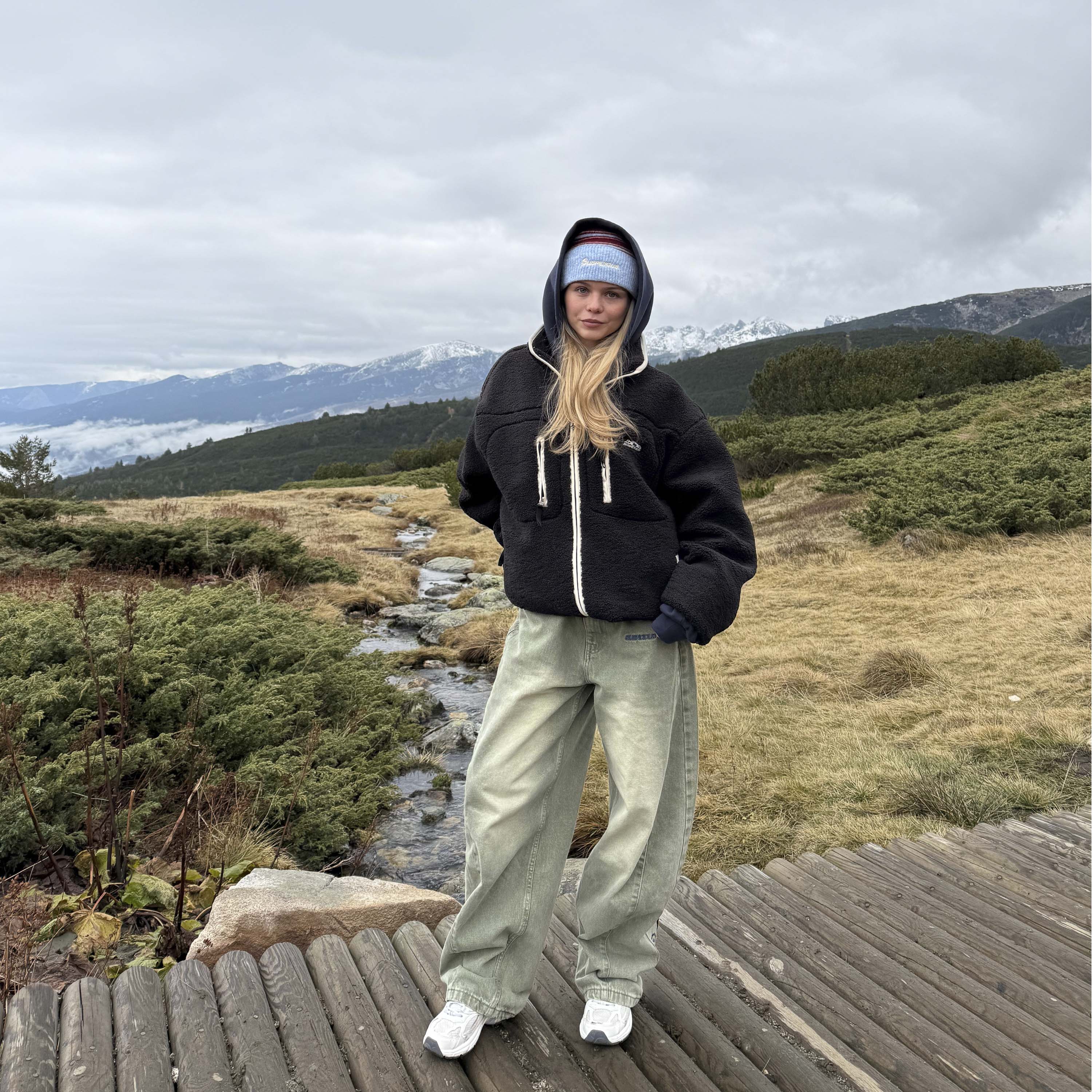 Summit Sherpa - Black – Suspicious Antwerp