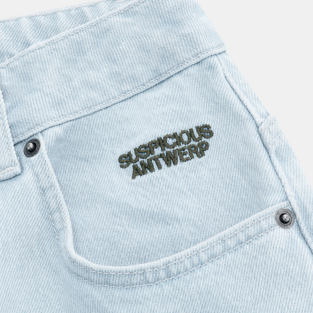The Essentials Jeans - Bleached Blue