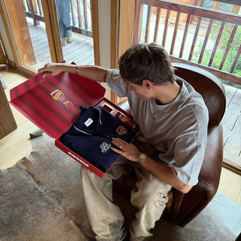 Winter4 / Kasteel x Suspicious Gift Box