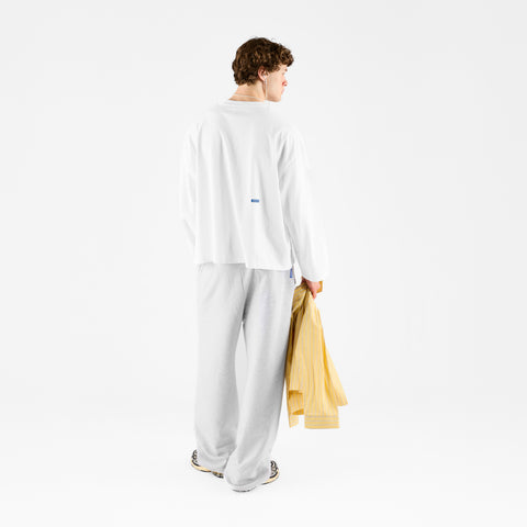 Basics / Basic Longsleeve - White