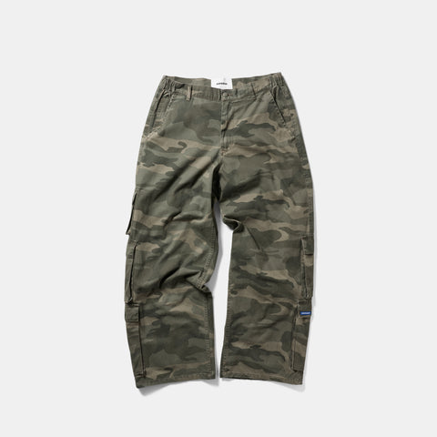 Basics / Basic Pocket Pants - Camo