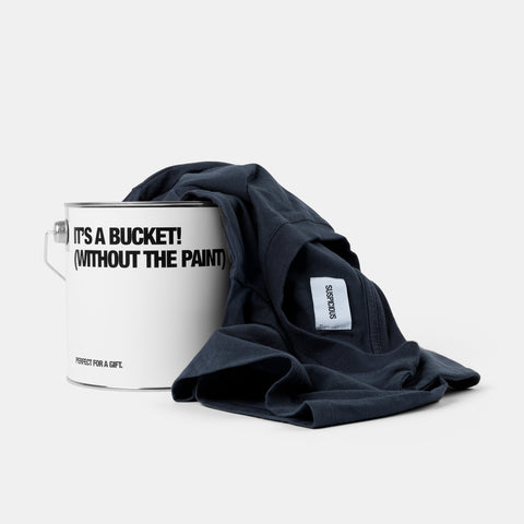 Christmas Cards / Gift Bucket - White