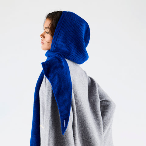 Women Drop / Clave Hooded Scarf - Big Blue