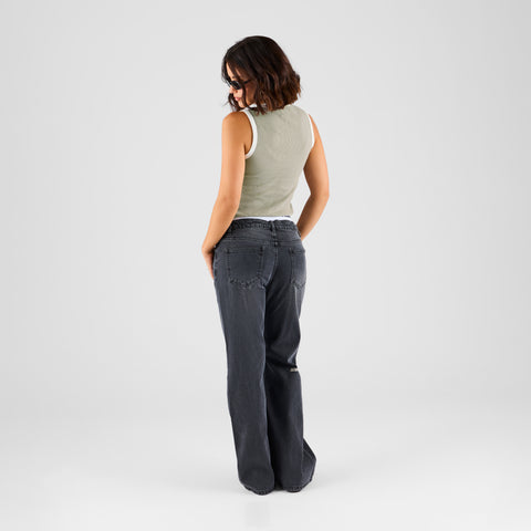 Core / Core Sleeveless Button Tank - Rhino