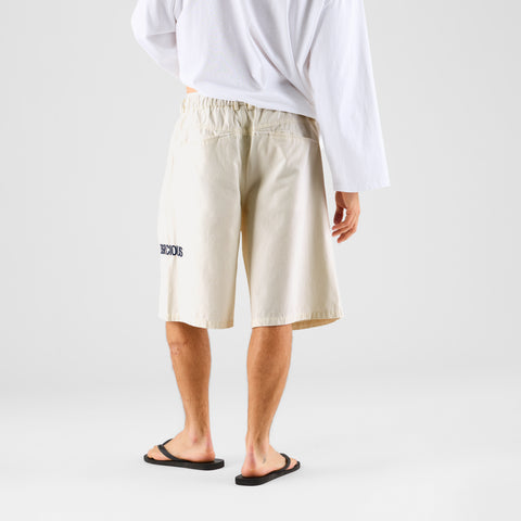 Core / Core Studio Pleated Shorts - Natural