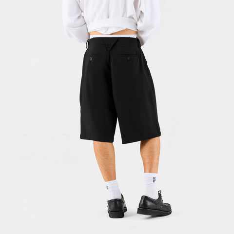 Boat / Essentials Pleated Shorts - Black