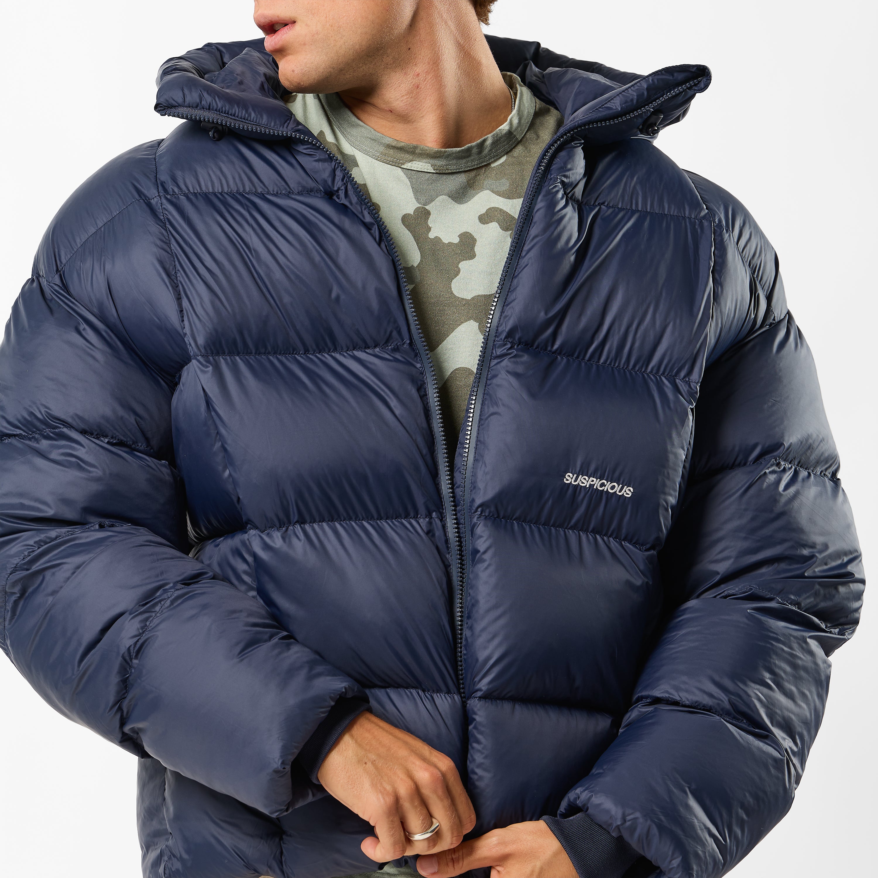 Essentials Puffer - Navy – Suspicious Antwerp