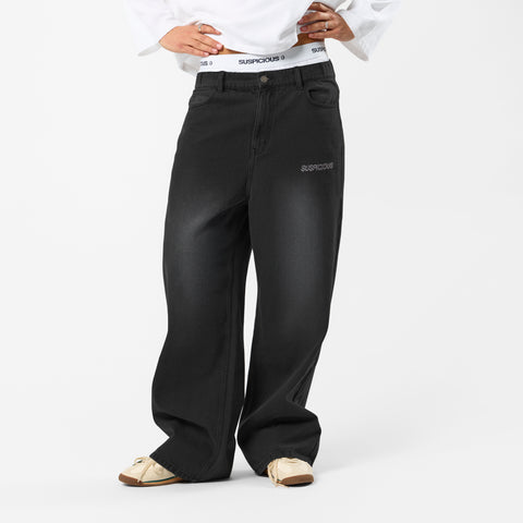 Winter 5 / Essentials Roomie Jeans - Black