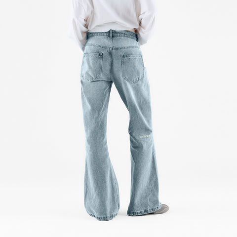Suspicious Cowboys / Essentials W Flairy Jeans - Washed Blue