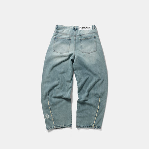 Winter 1 / Frayed Jeans - Washed Blue
