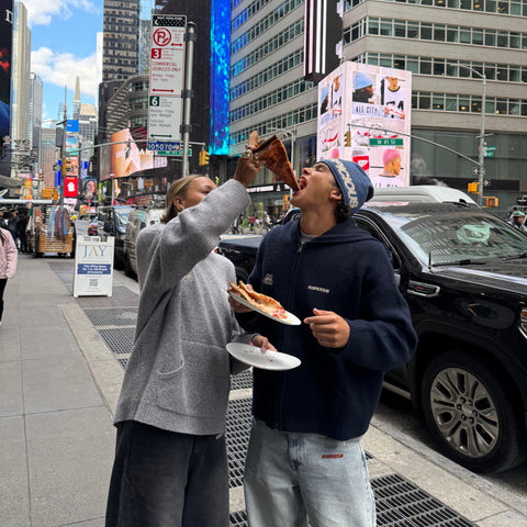 Winter1 / Landscape Knitted Zipped Hoodie - Navy