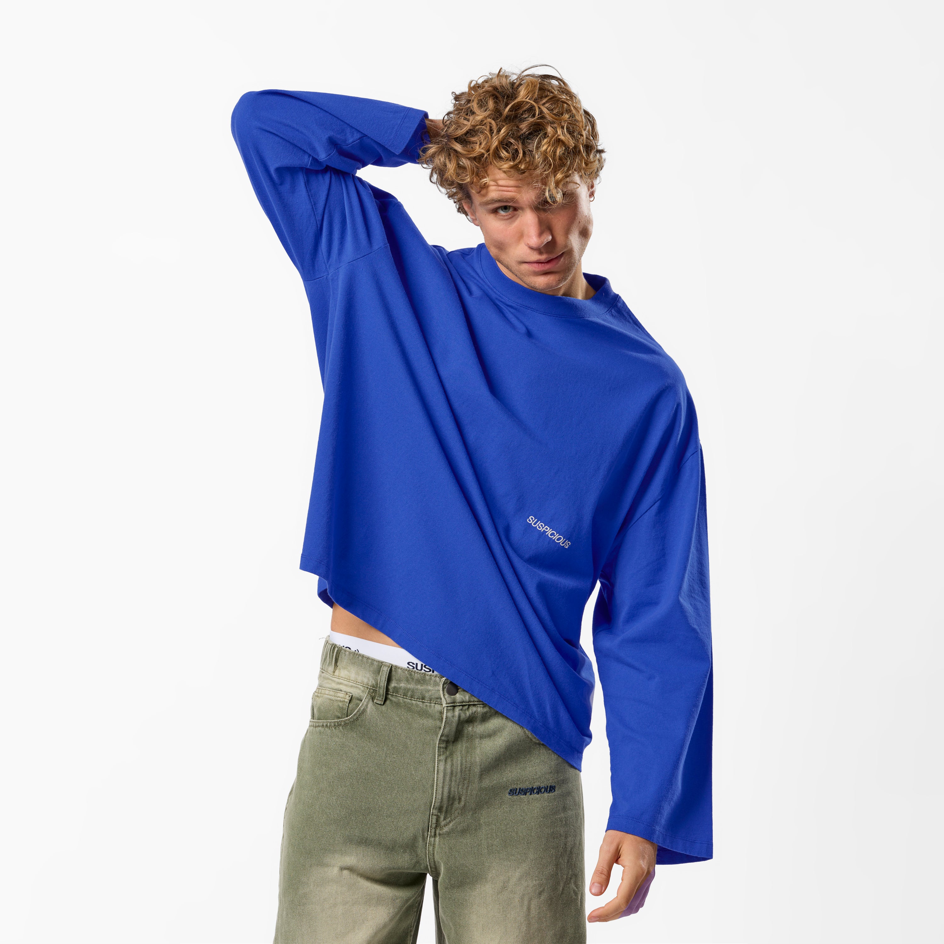 The Essentials Longsleeve - Big Blue – Suspicious Antwerp
