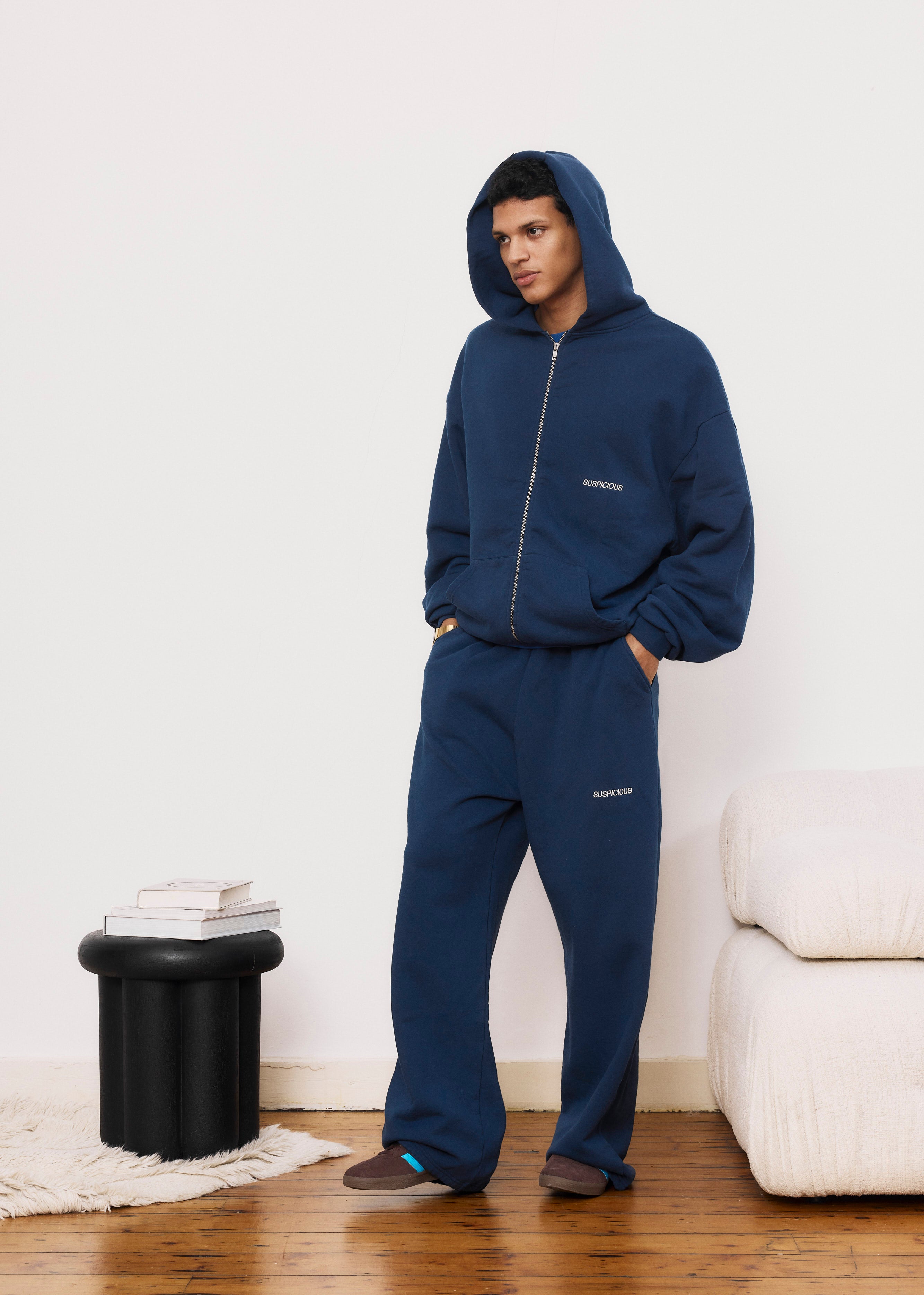 The Essentials Zip-Up Hoodie - Navy – Suspicious Antwerp